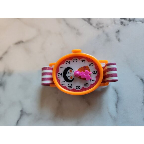 Vintage Avon Small World Fragrance Watch Glace - Picture 1 of 5